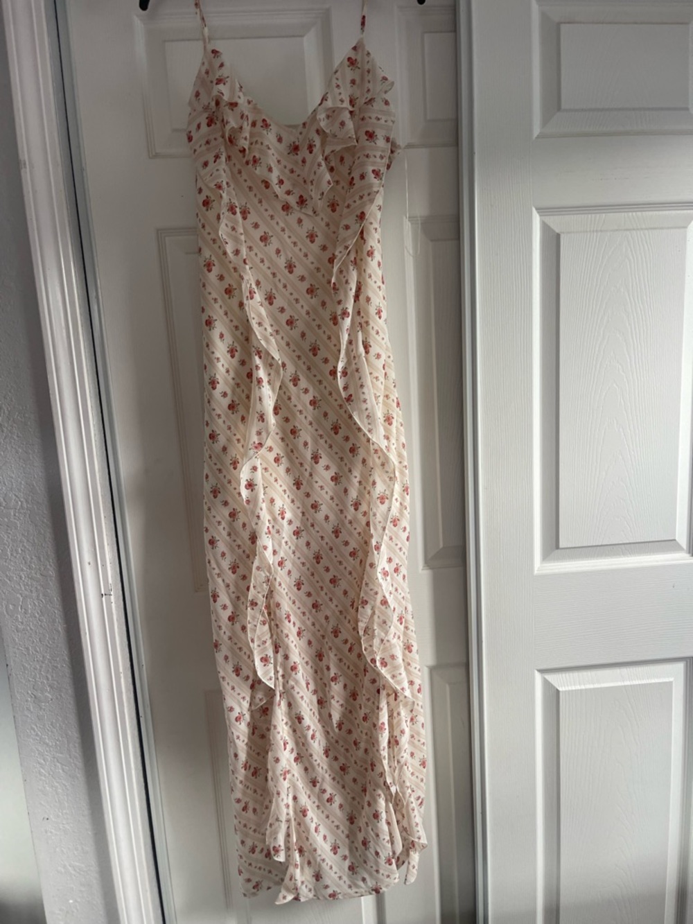 Forever 21 Cream Dress with Soft Pink Floral Print